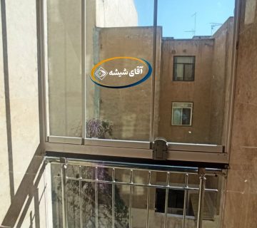 شیشه بالکنی