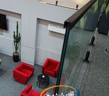 جان پناه شیشه ای